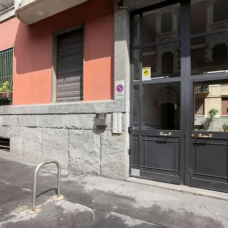 Hacca Collection - Bocconi, Porta Romana 2Br Milan Exterior photo