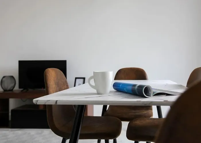 Hacca Collection - Bocconi, Porta Romana 2Br